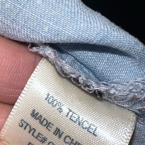 Cloth & Stone For Anthropologie Denim Polka Dot Half Button Up Tank Size M EUC - Picture 6 of 9